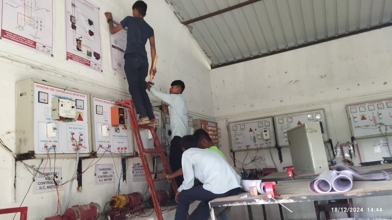 whatsapp image 2024 12 18 at 4.15.32 pm (2)