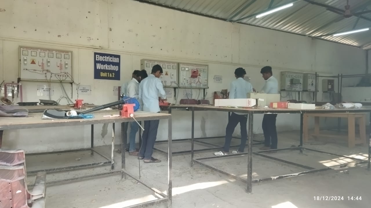 whatsapp image 2024 12 18 at 4.15.32 pm