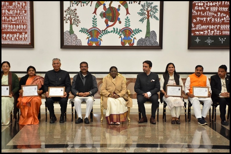 f09f62dd946665f99ab61e04d1eba4e3-768x512